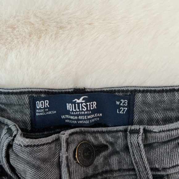 Hollister Women's High Rise Dark Gray Jeans Ultra High Mom Jean 00R - Picture 3 of 5